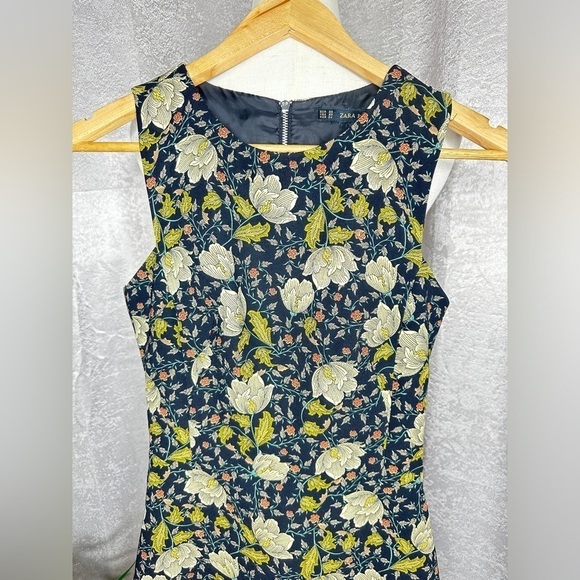 Zara Vintage Floral Print Sleeveless Mini Dress in Black & Green Sz XS - Picture 2 of 10